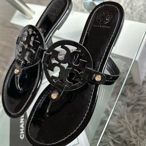 MILLER SANDAL, PATENT LEATHER